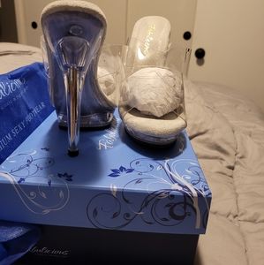 Fabulicious pleaser clear shoes